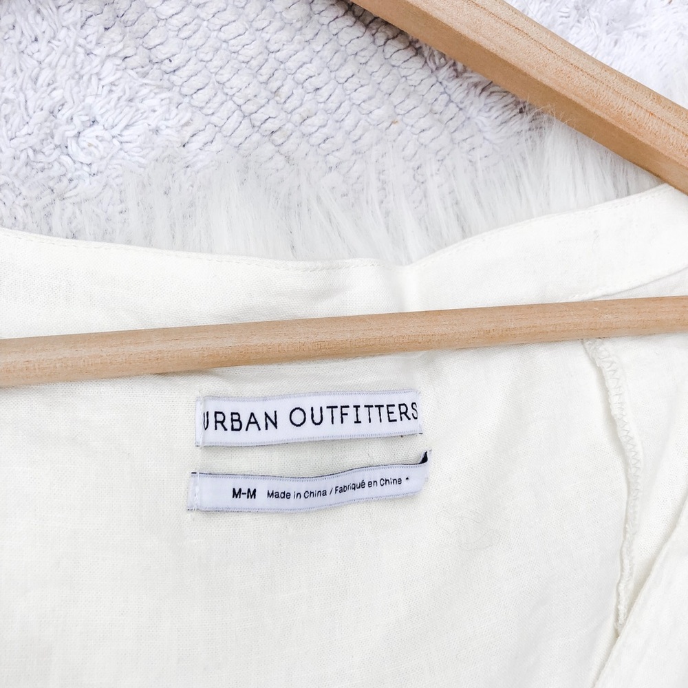 βSOLD β Urban Outfitters Madix Front Tie Top - Picture 6 of 6